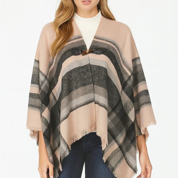 Pink and black poncho with buckle - Picture 1 of 9